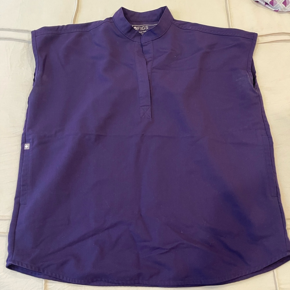 Figs Deep Purple Technical Collection Top